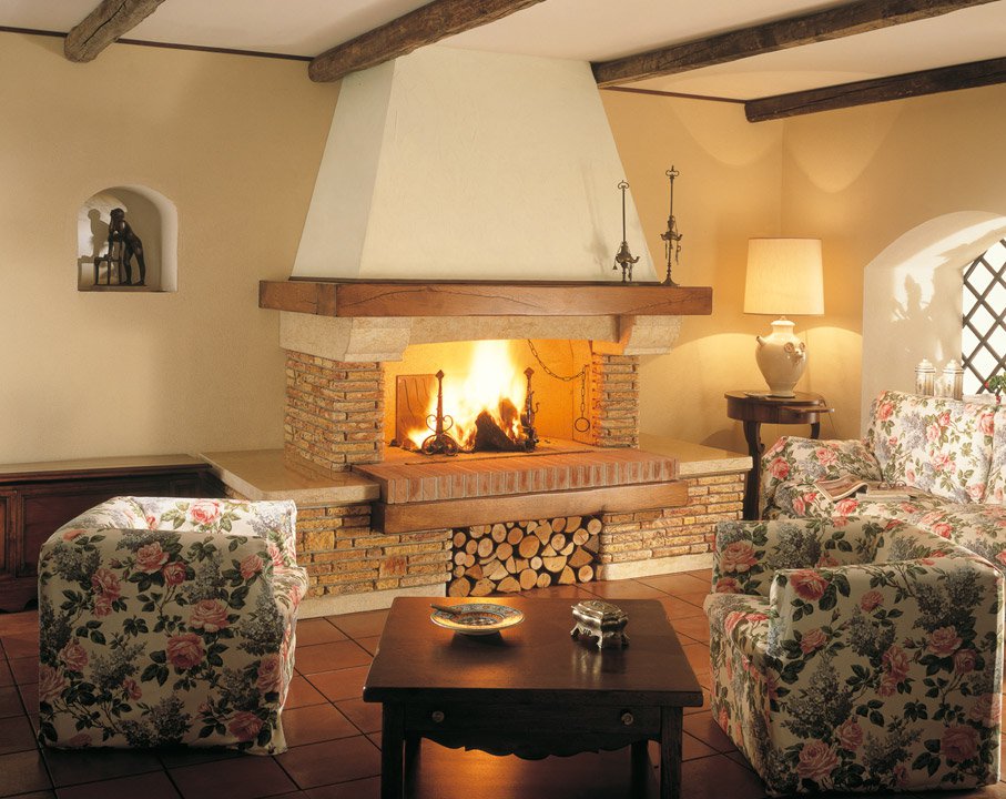 Фото Courmayeur пристенный Камины PALAZZETTI (Италия) heatsystems.ru