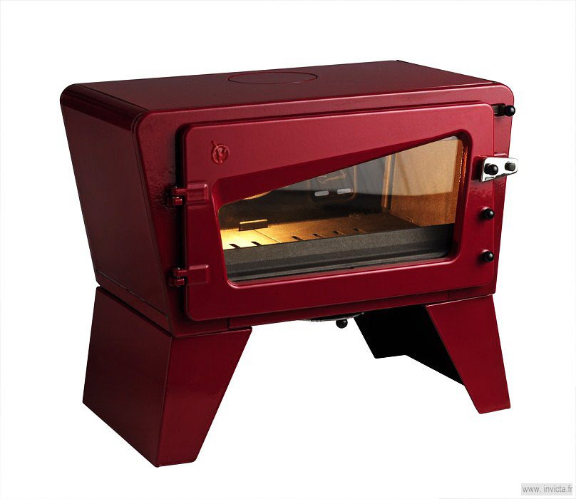 Фото LA CT'TI POELE КРАСНАЯ ЭМАЛЬ Печи INVICTA (Франция) heatsystems.ru
