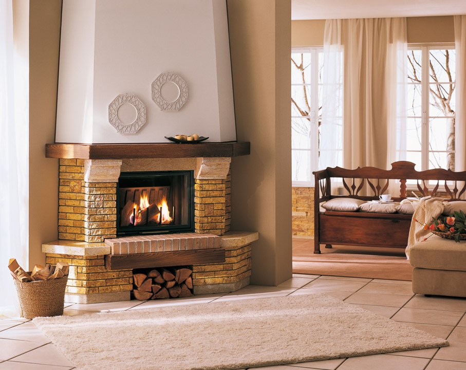 Фото Courmayeur угловой диагональный Камины PALAZZETTI (Италия) heatsystems.ru